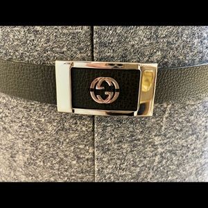 “Gucci” black leather belt